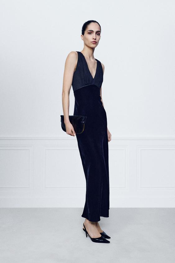 VESTIDO LARGO TERCIOPELO ZW COLLECTION - Negro de Zara - Imagen 0