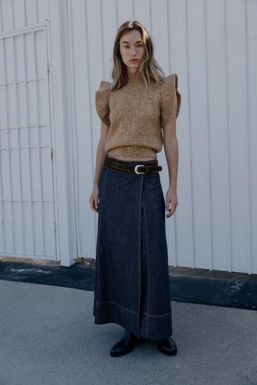 WOOL GILET WITH RUFFLES - Light camel by Zara