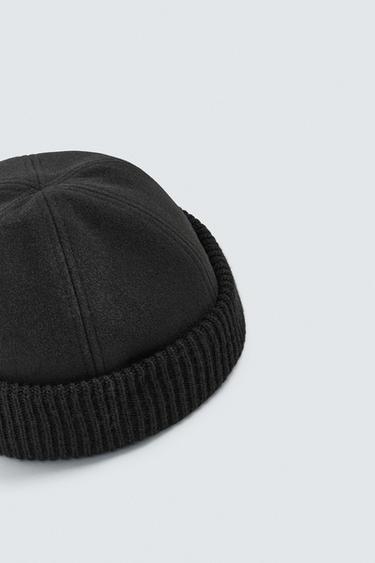 CONTRAST SHORT BEANIE - Black by Zara - Image 3