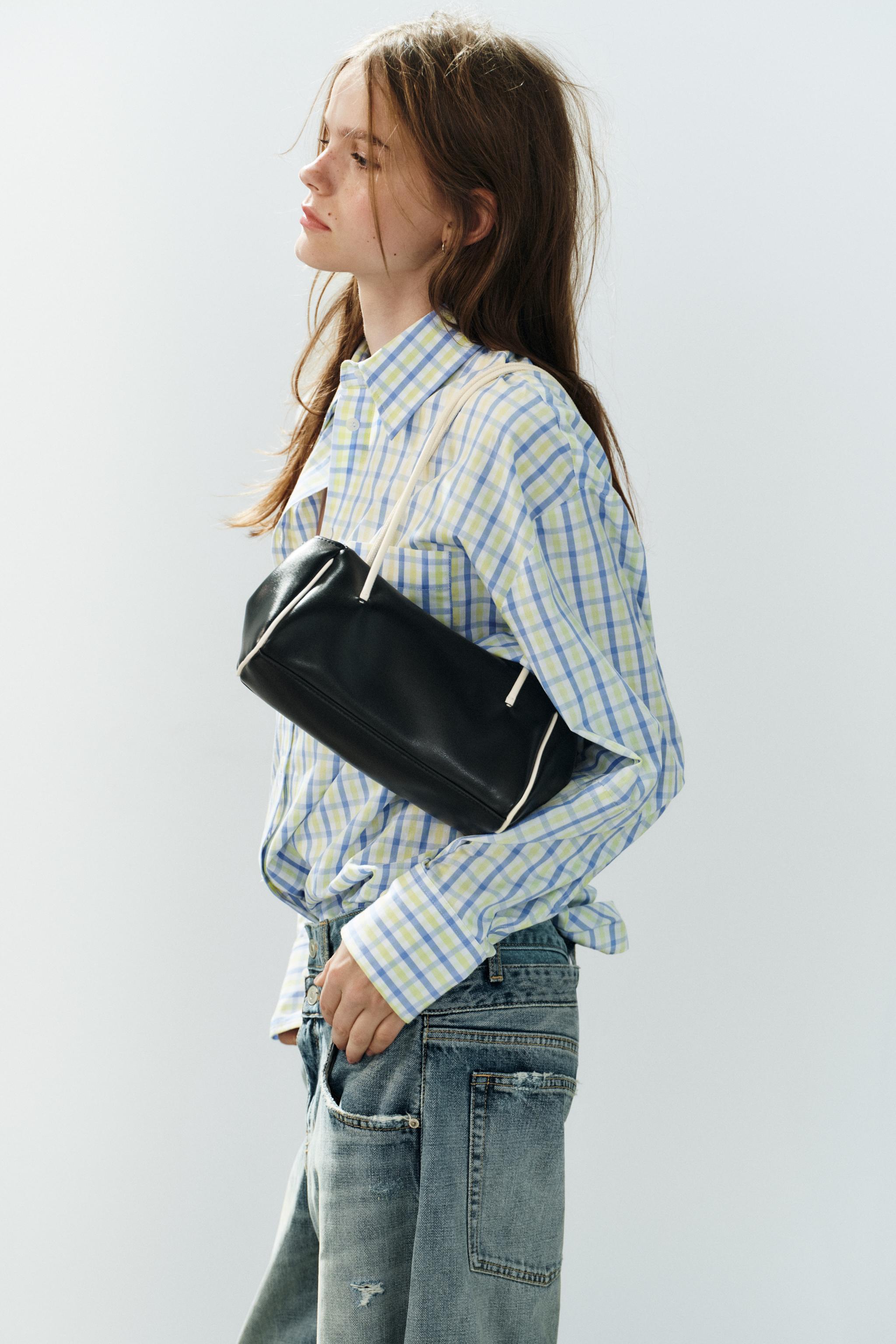 ELONGATED SHOULDER BAG — Two-tone
