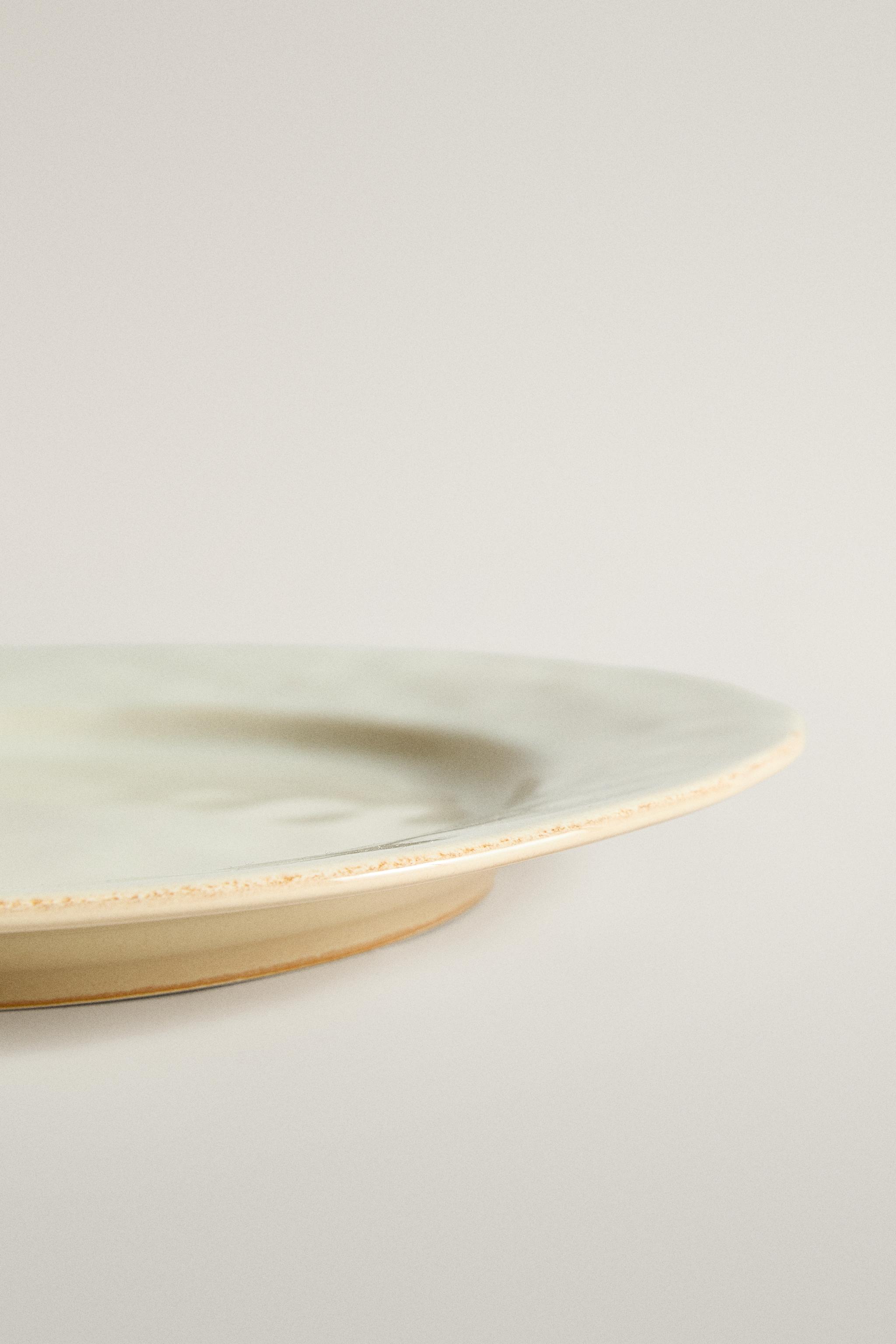 ASSIETTE PLATE GRÈS BORD IRRÉGULIER