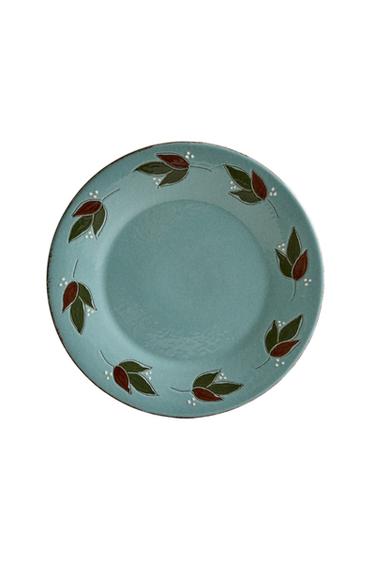 ROUND LEAF EARTHENWARE SERVING DISH - Blue grey by Zara