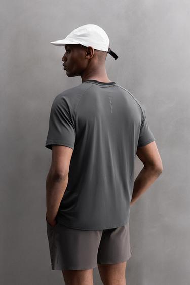 TEXTURED TECHNICAL T-SHIRT - Navy blue by Zara - Image 2