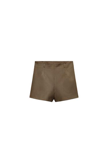 HIGH-WAIST SHORTS WITH BELT LOOPS