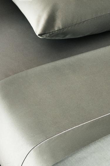 SATEEN FLAT SHEET WITH TRIM (300 THREAD COUNT) - Blue / Green by Zara - Image 4
