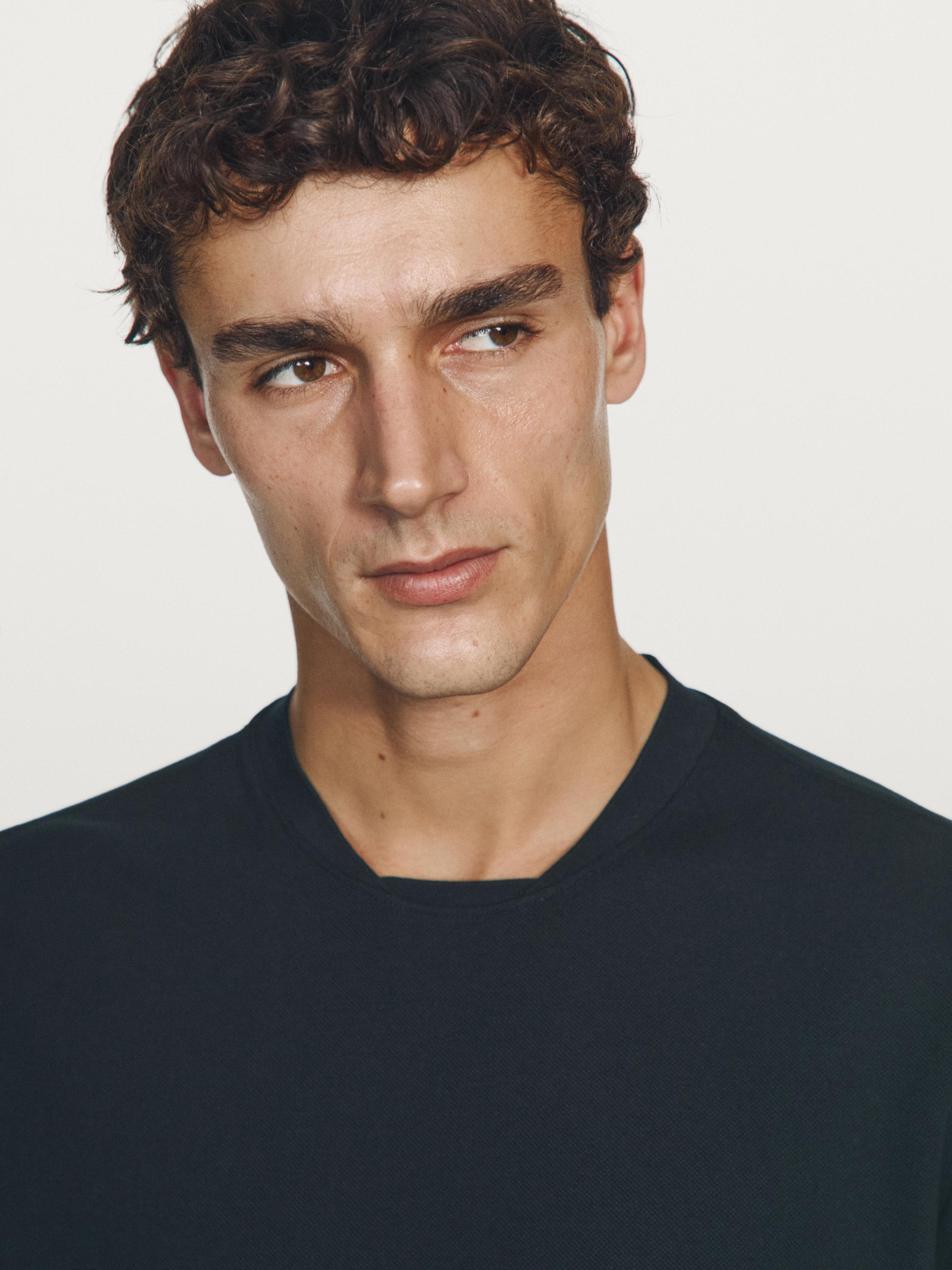 T-shirt manches courtes piqué col contrastant