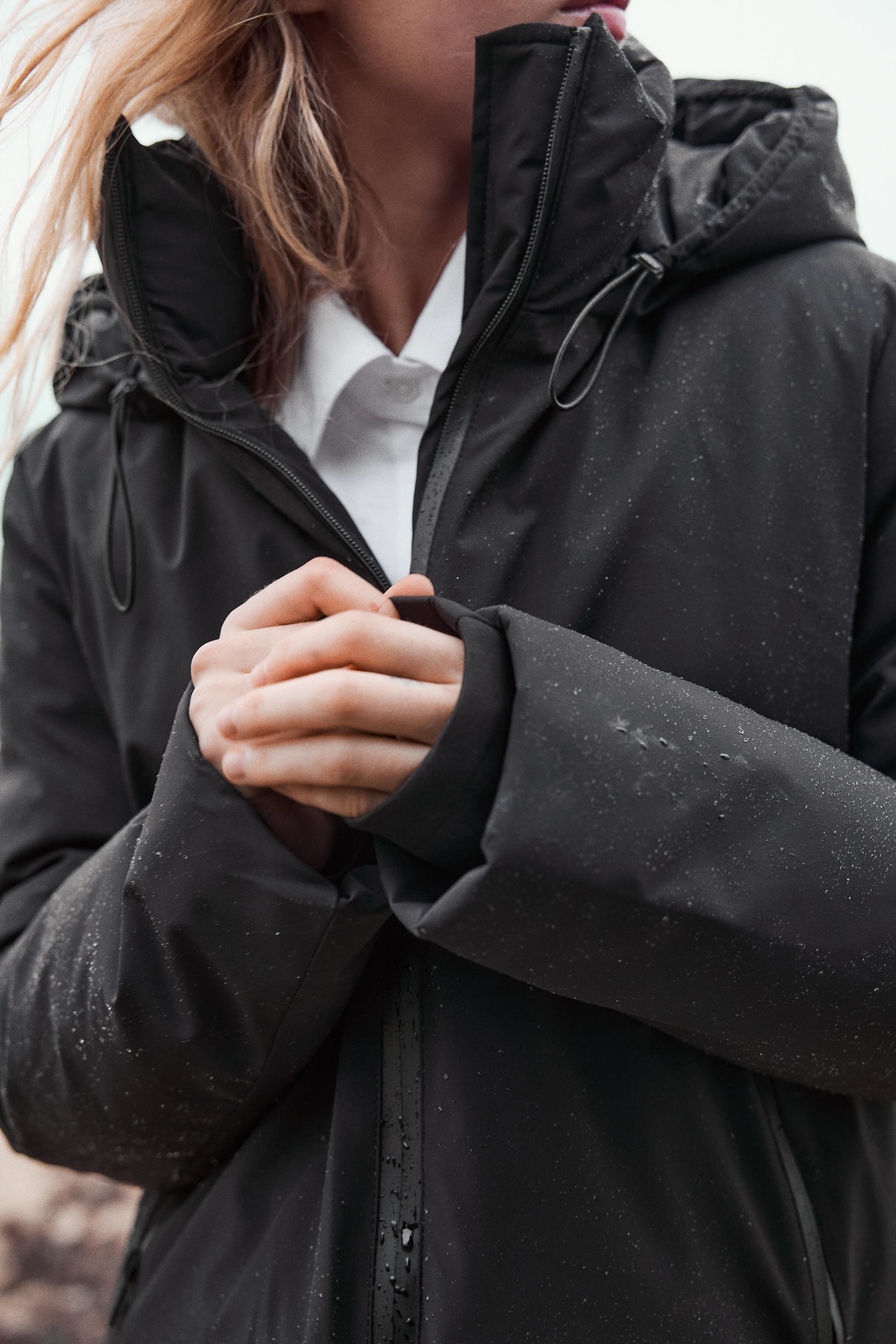 SHORT WATER AND WIND PROTECTION ANORAK - Black | ZARA Australia