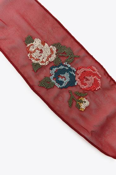 FOULARD RAS DU COU BRODERIES FLEURS - Rouge de Zara - Image 4