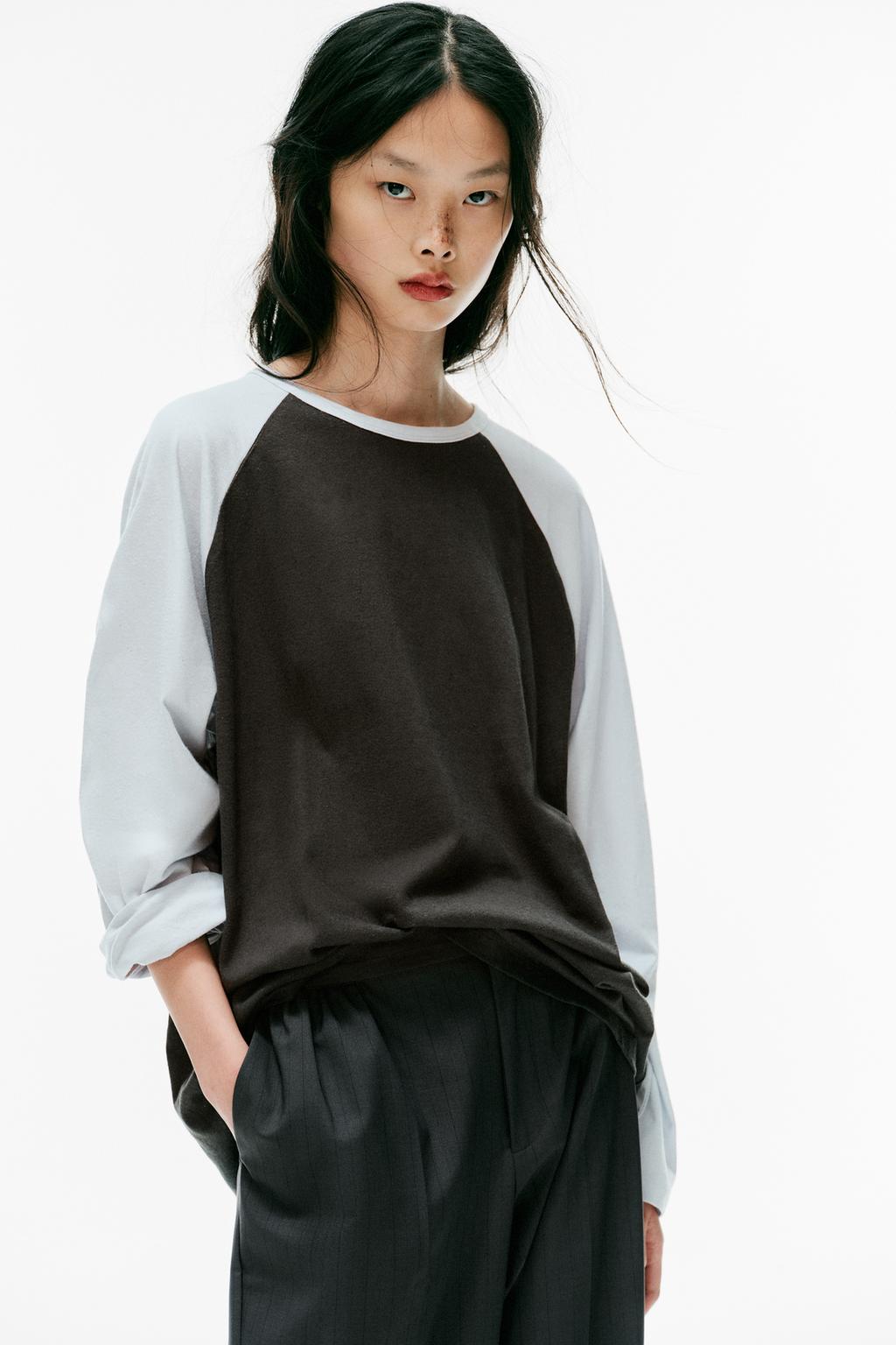 CONTRAST RAGLAN T-SHIRT