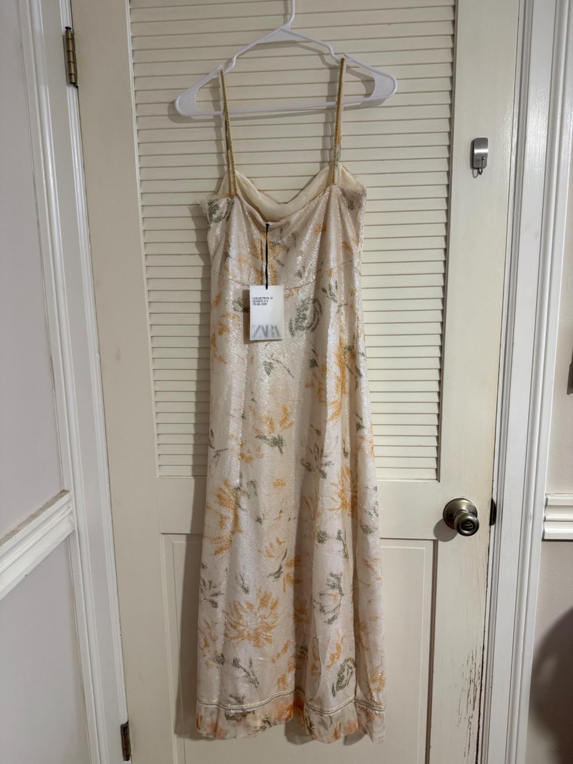 VESTIDO LENTEJUELAS LIMITED EDITION - Image 2