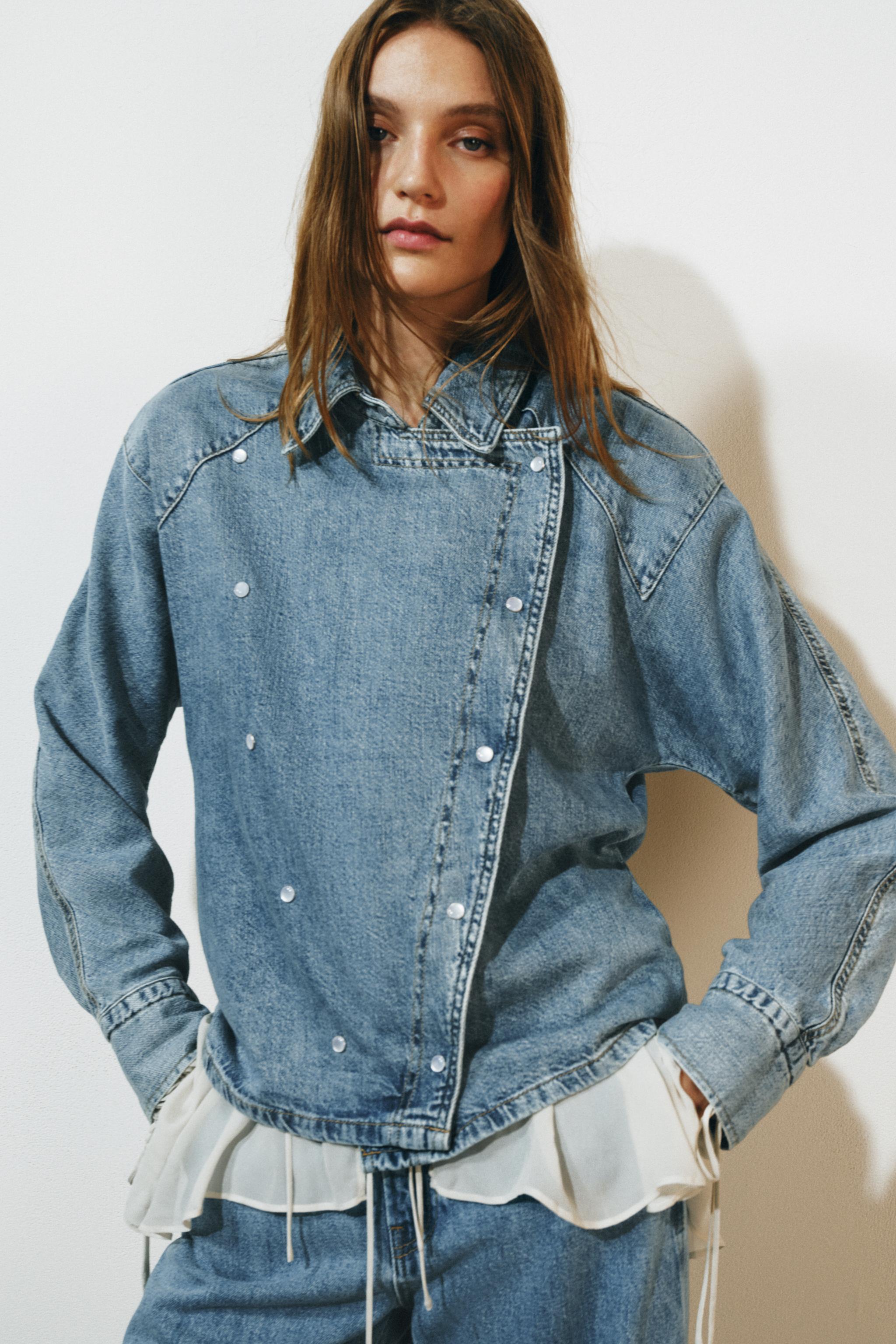Женские куртки Zara ZW COLLECTION DENIM JACKET WITH SHOULDER PADS — фото 5