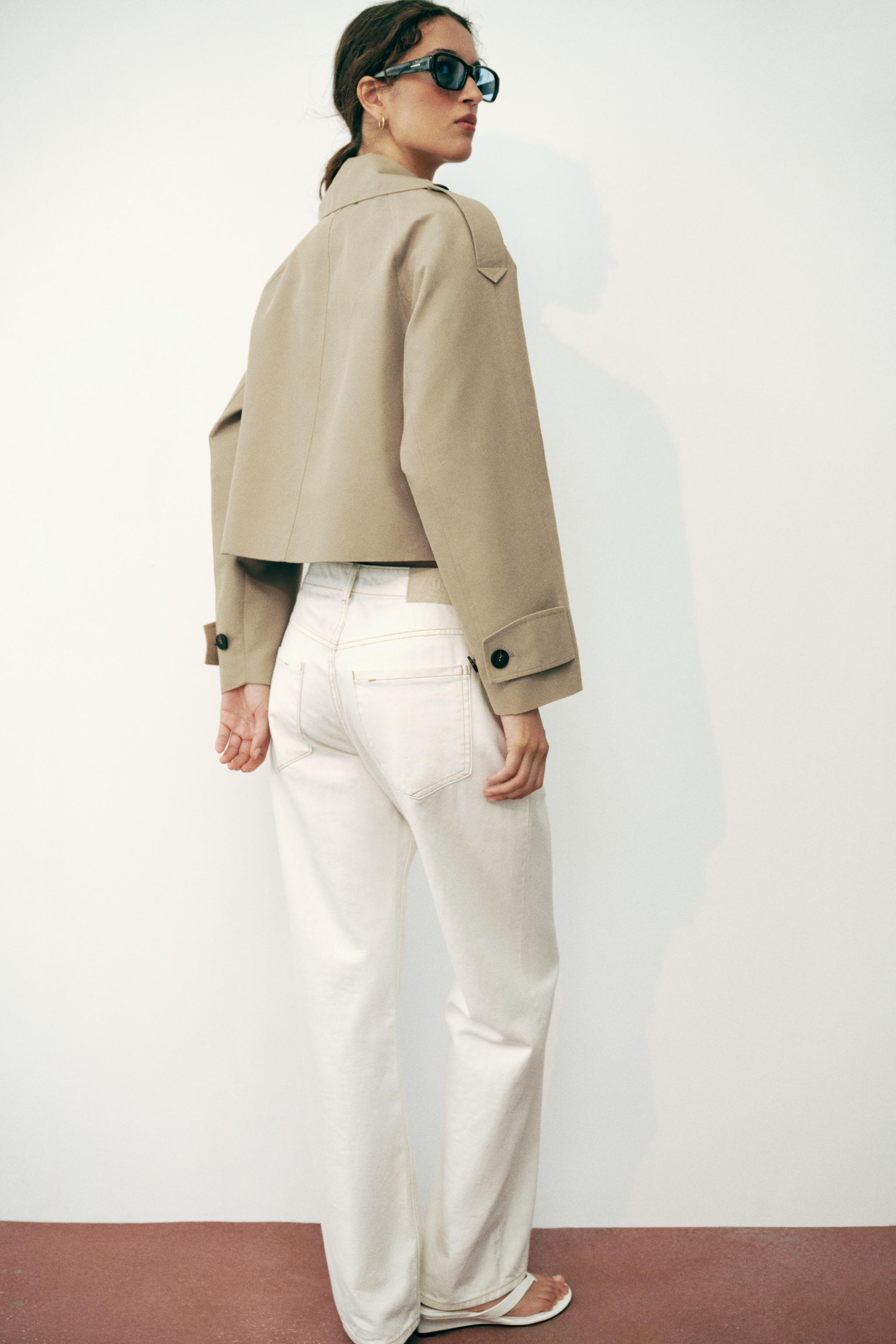 Женские куртки Zara SHORT DOUBLE-BREASTED TRENCH JACKET — фото 6