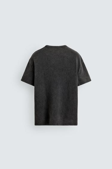 T-SHIRT EN MAILLE IMPRIMÉ LAVÉ - Noir de Zara - Image 7