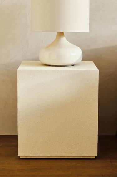 TABLE WITH CEMENT FINISH - Oyster-white by Zara