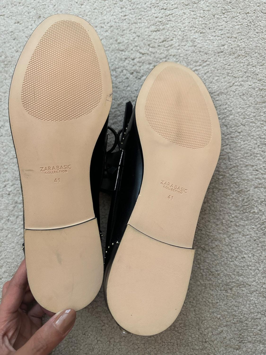FAUX PATENT LEATHER LOAFERS WITH BOW DETAIL - Image 2