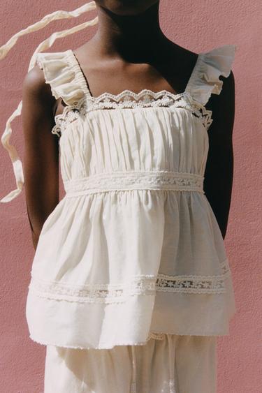 LACE BLOUSE - Ecru by Zara