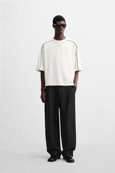 MOLETOM COM DEBRUM EM CONTRASTE - Branco-marfim da Zara - Imagem 0