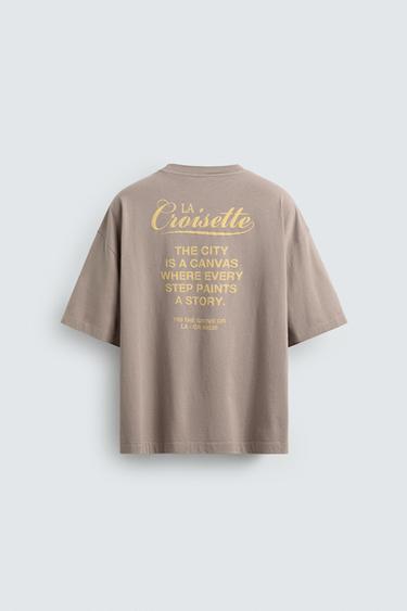 T-SHIRT À INSCRIPTIONS IMPRIMÉES - Gris taupe de Zara - Image 8