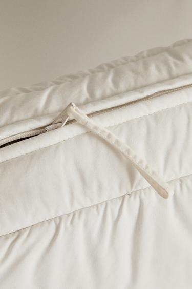 CHILDREN'S COTTON BUNNY TOILETRY BAG - Ecru Zara