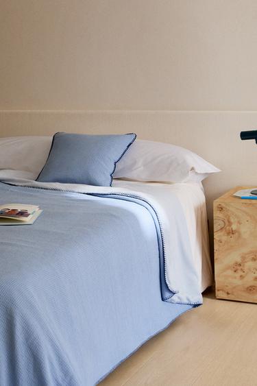 KIDS' WAFFLE BEDSPREAD - Blue by Zara