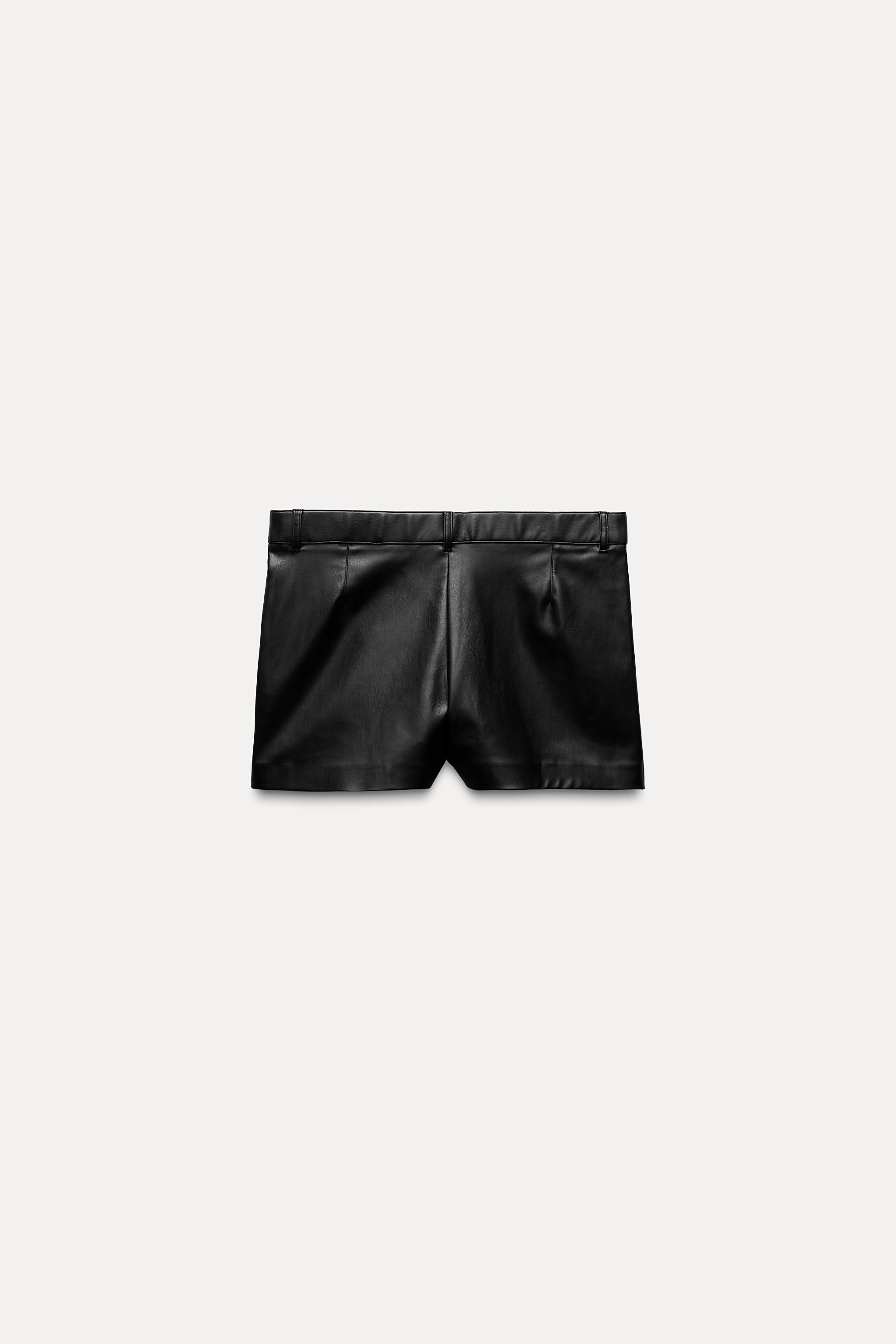 SHORTS EFECTO PIEL Negro ZARA Chile