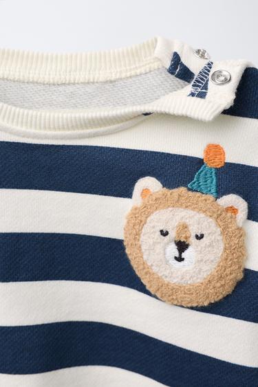 SWEAT À RAYURES ET PIÈCE LION - Bleu marine / Blanc de Zara - Image 2