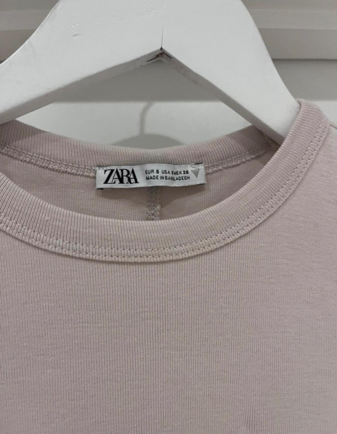 T-SHIRT WITH BACK SEAM - Image 3