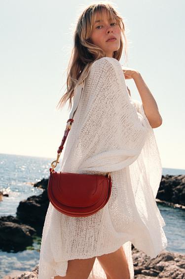 SAC BANDOULIÈRE SURPIQÛRE CONTRASTE - Rouge de Zara - Image 2