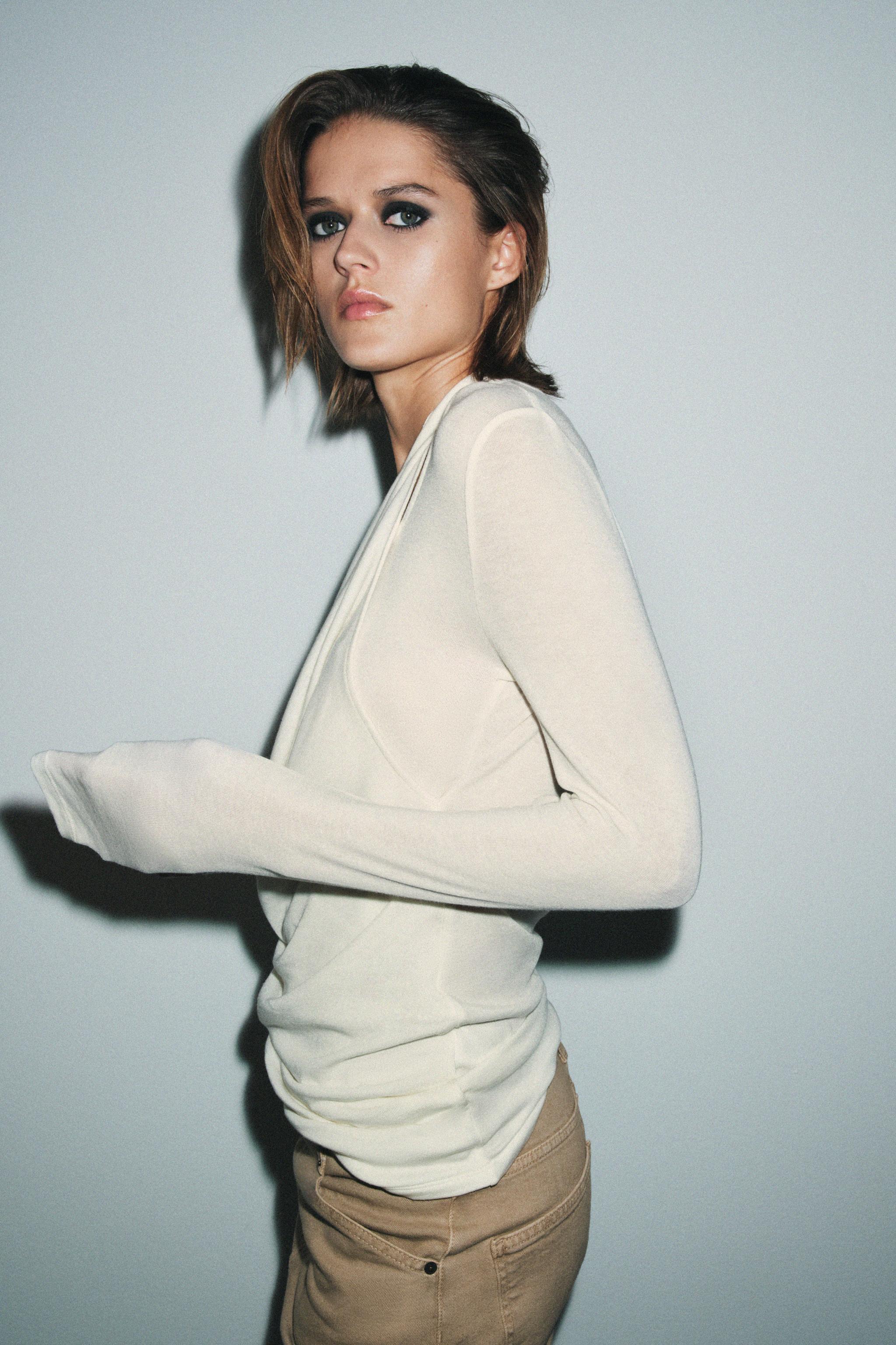 DOUBLE LONG SLEEVE T-SHIRT