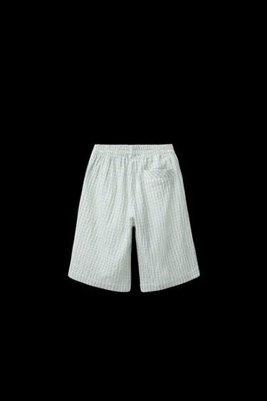 BERMUDASHORTS MIT KARIERTER TEXTUR - Grün von Zara