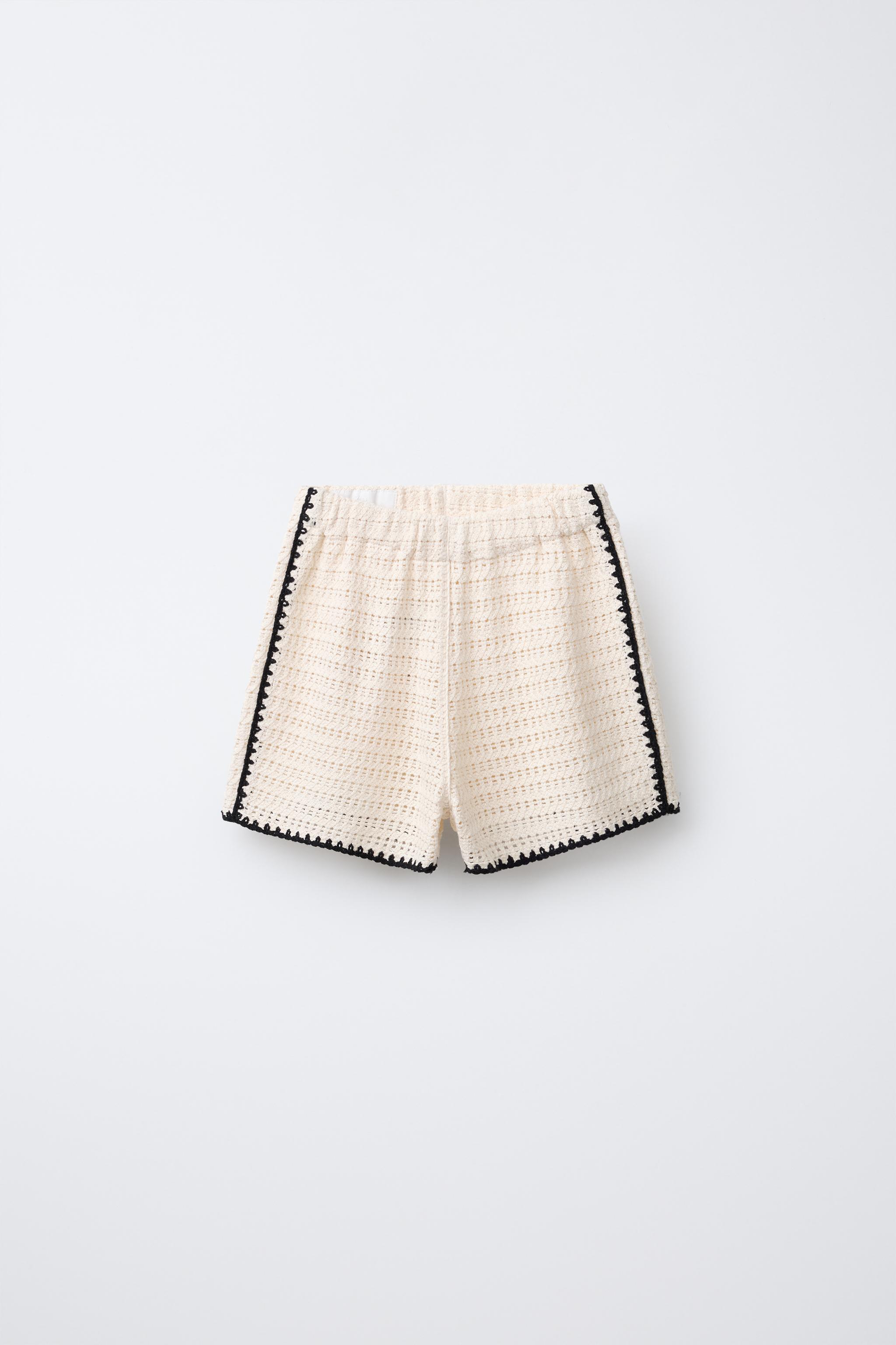 STITCHED CROCHET KNIT SHORTS