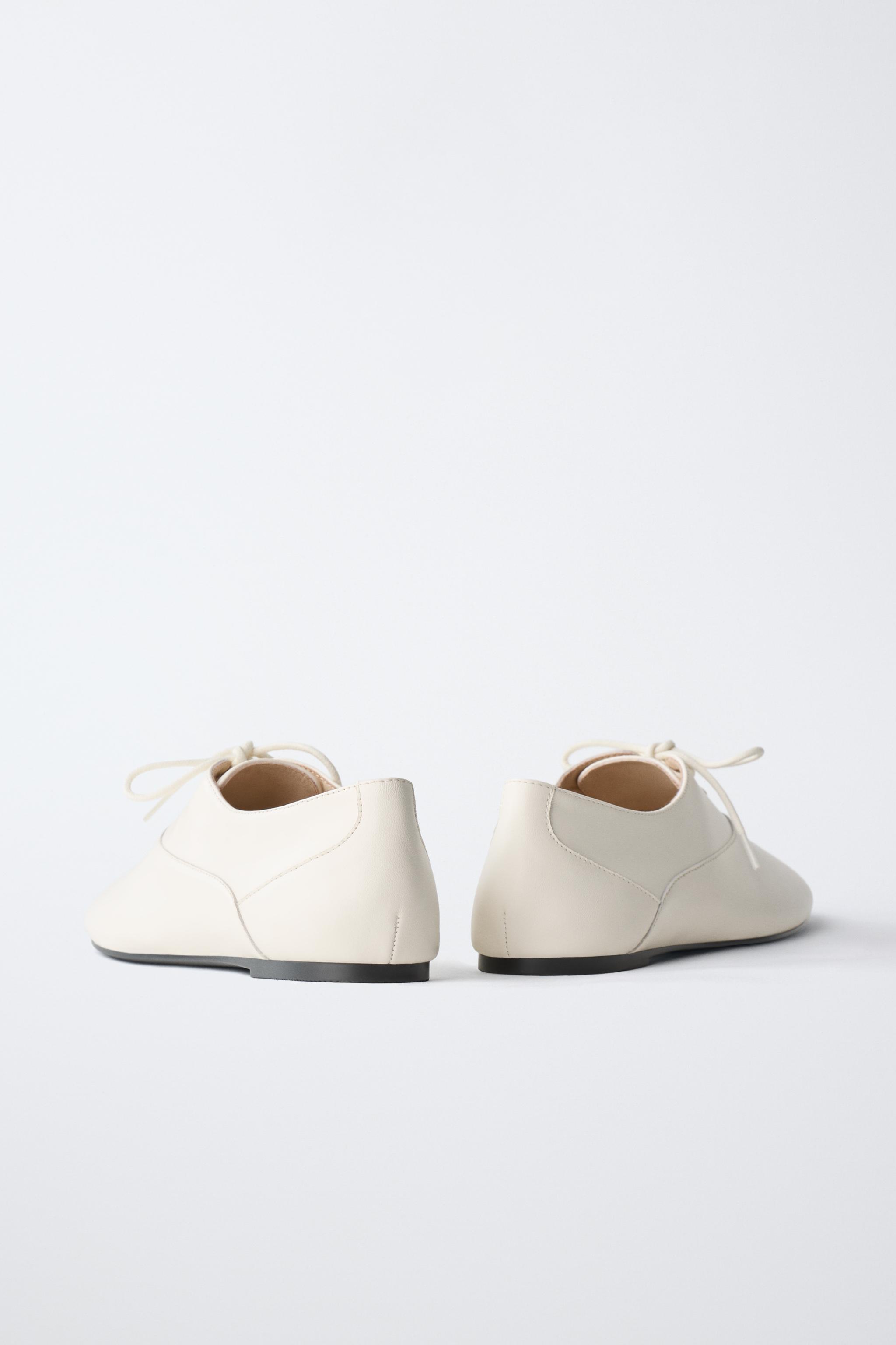 DERBYS EN CUIR À LACETS