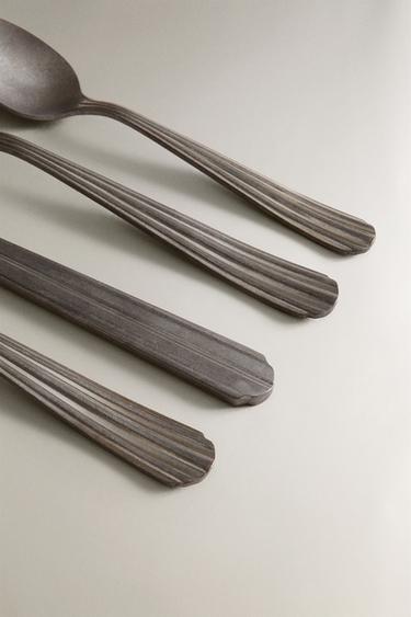4-PIECE VINTAGE STEEL CUTLERY SET - Aged silver by Zara - Image 2