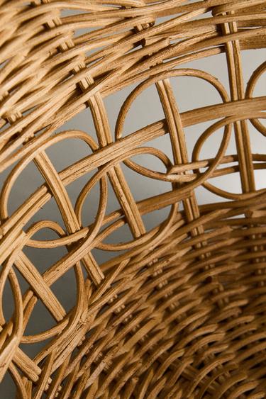 RATTAN HAMPER WITH A SCALLOPED EDGE - Light beige by Zara - Image 5