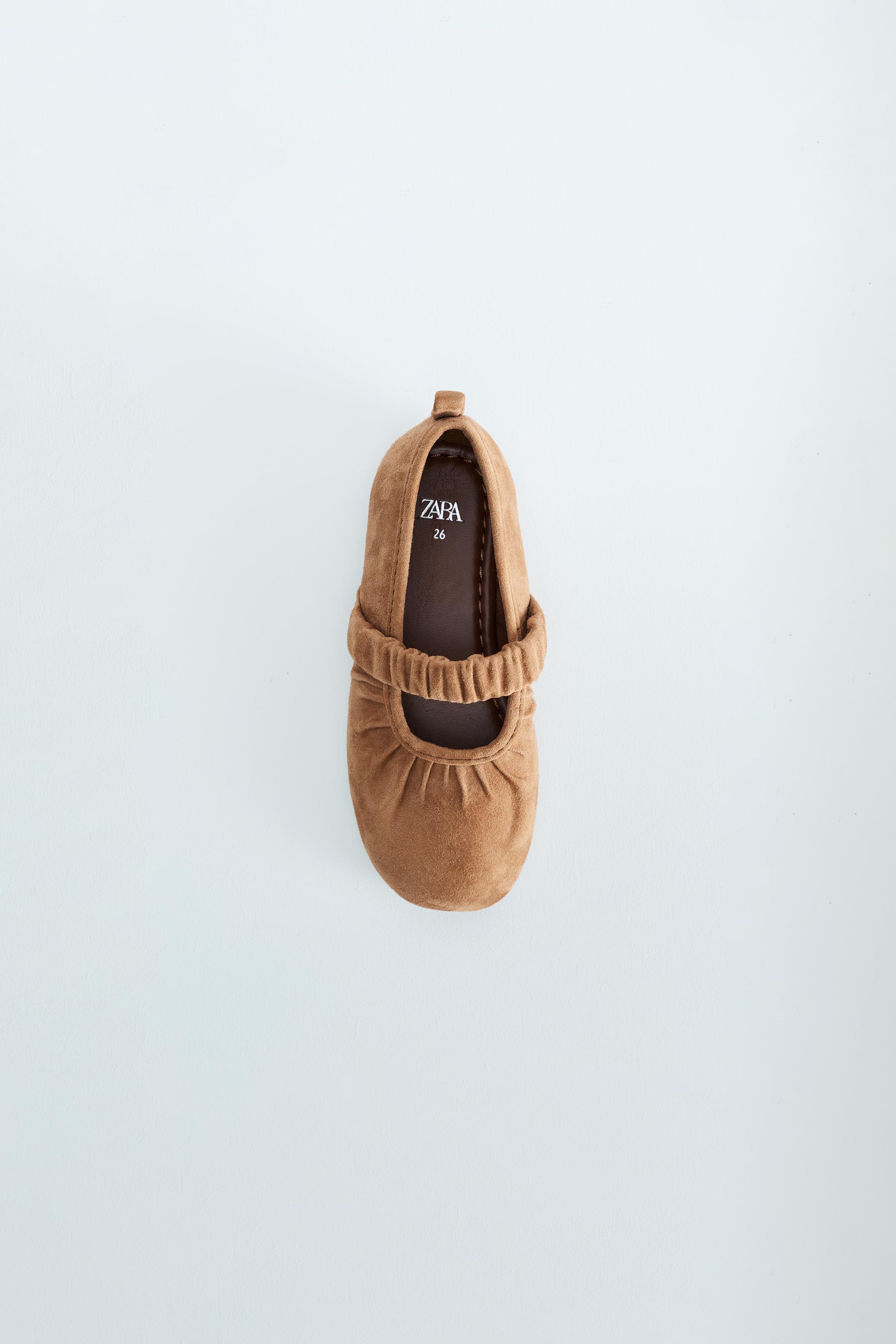 LEATHER RUCHED BALLET FLATS