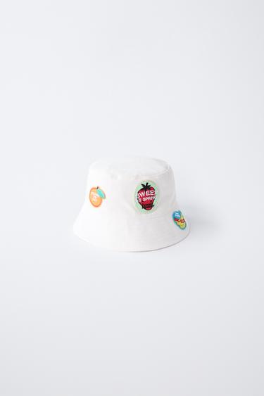Zara FRUIT PATCH BUCKET HAT - Ecru