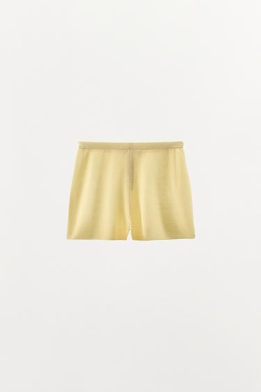 SHORT EN MÉLANGE DE COTON À BOUTONS - Jaune de Zara - Image 5