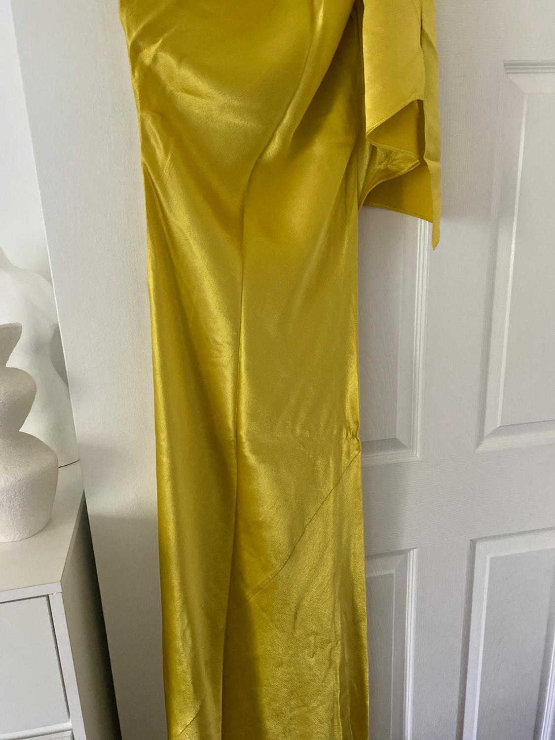 VESTIDO HOMBRO DESCUBIERTO EDICIÓN LIMITADA - Image 7