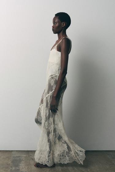 ROBE EN DENTELLE ASYMÉTRIQUE - Blanc cassé de Zara - Image 2