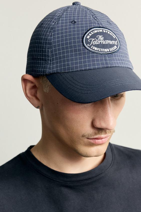 CASQUETTE À CARREAUX AVEC PIÈCE ET BRODERIE - Bleu de Zara - Image 2