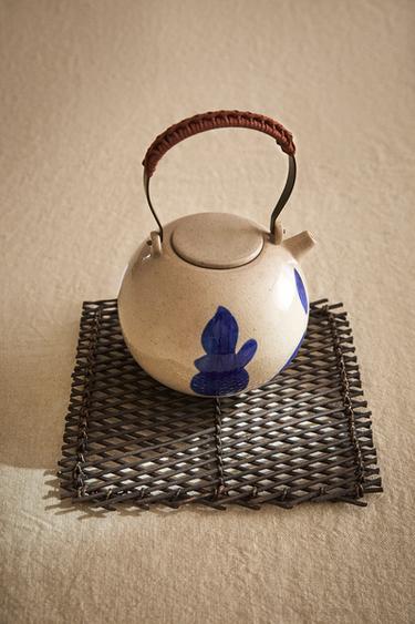 METAL AND RATTAN FIBRE TRIVET - Dark brown by Zara - Image 6
