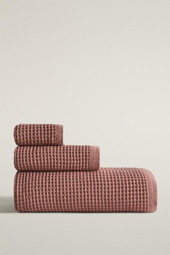 COTTON WAFFLE BATH TOWEL – Halvány rózsaszín a ZARA-tól – 0 kép