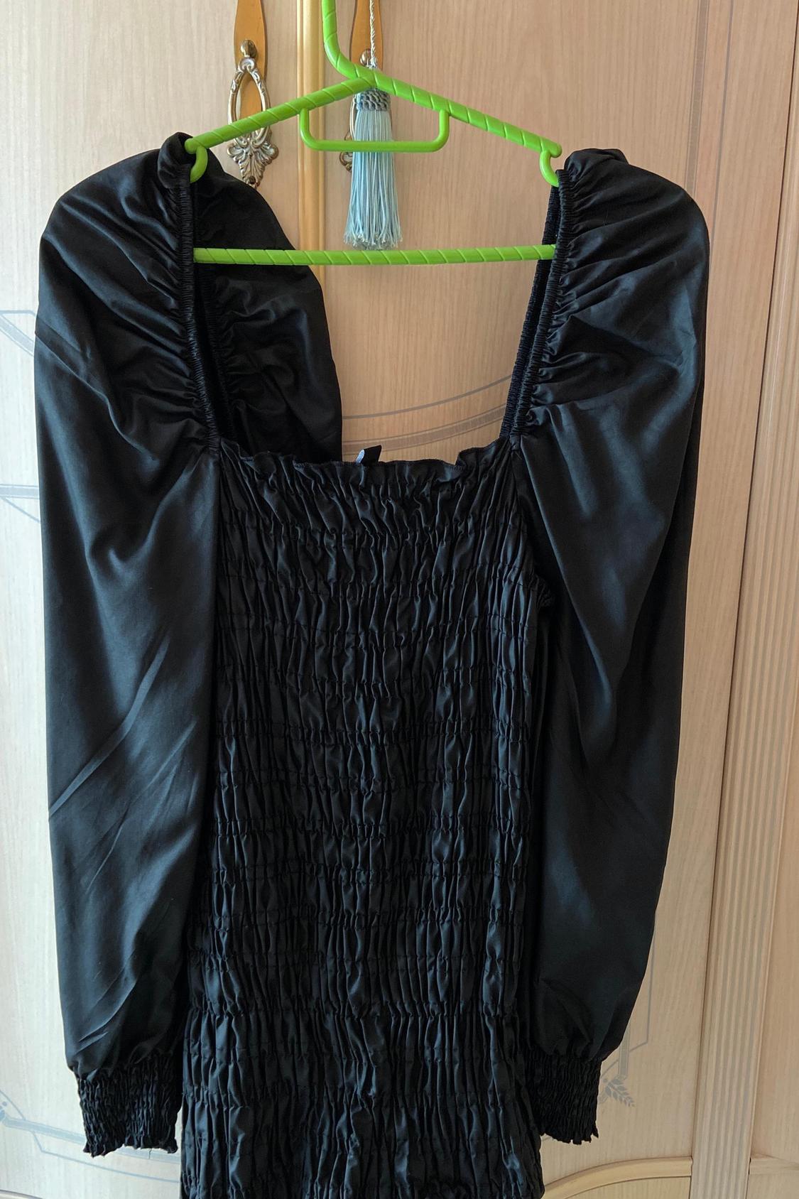 WAXED-EFFECT DRESS WITH SMOCKING - Image 3