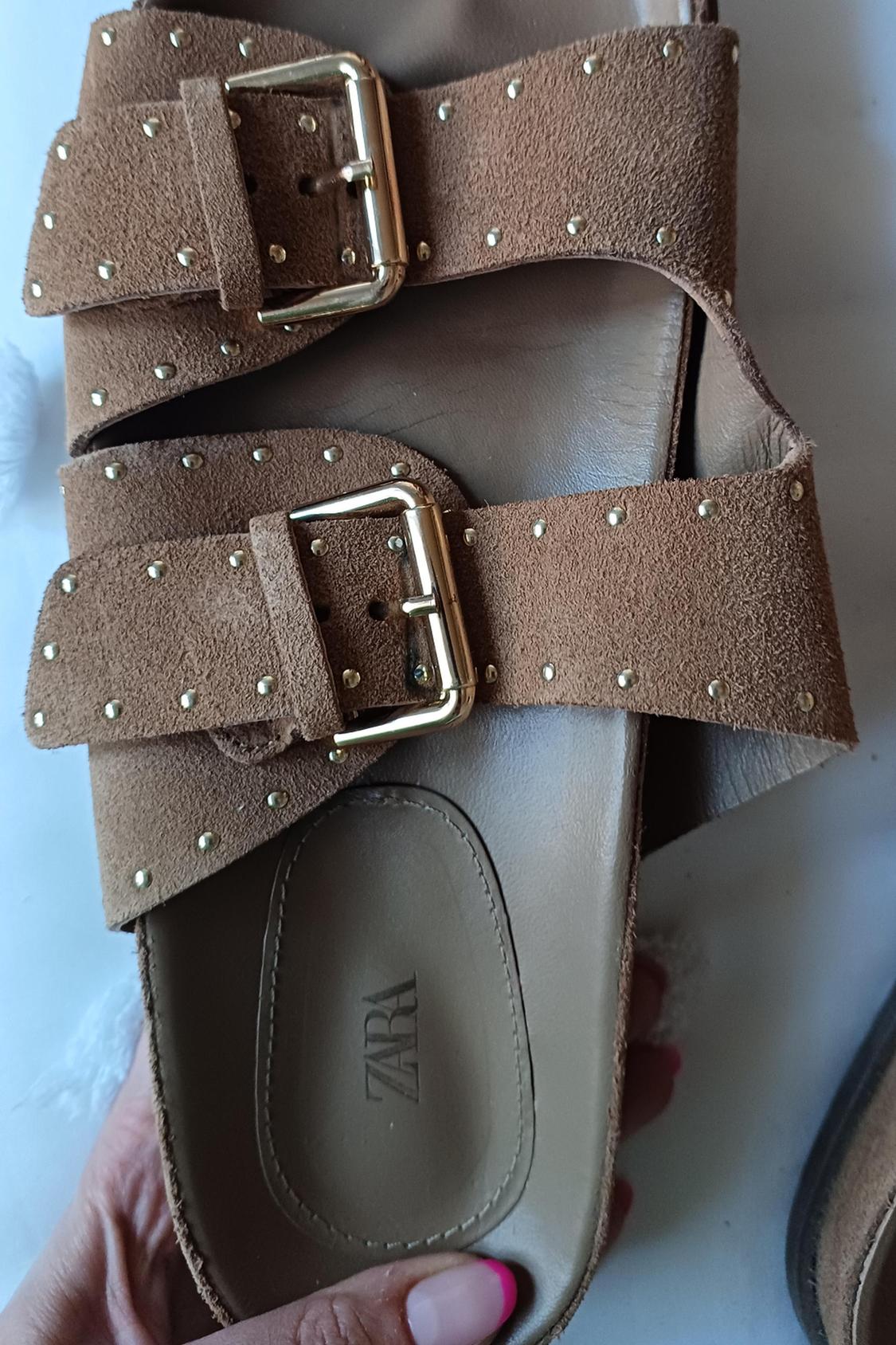 FLAT SPLIT SUEDE SLIDER SANDALS WITH STUDS - Image 3