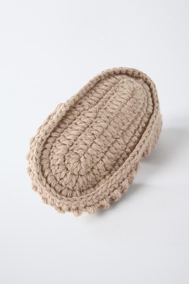 CHAUSSONS EN MAILLE - Marron sable de Zara - Image 6