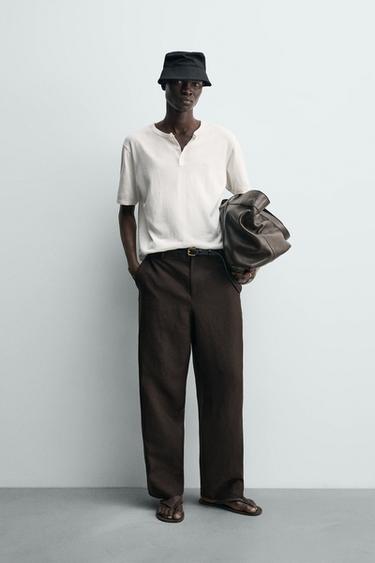 T-SHIRT MALHA DECOTE DE BOTÕES - Cru da Zara