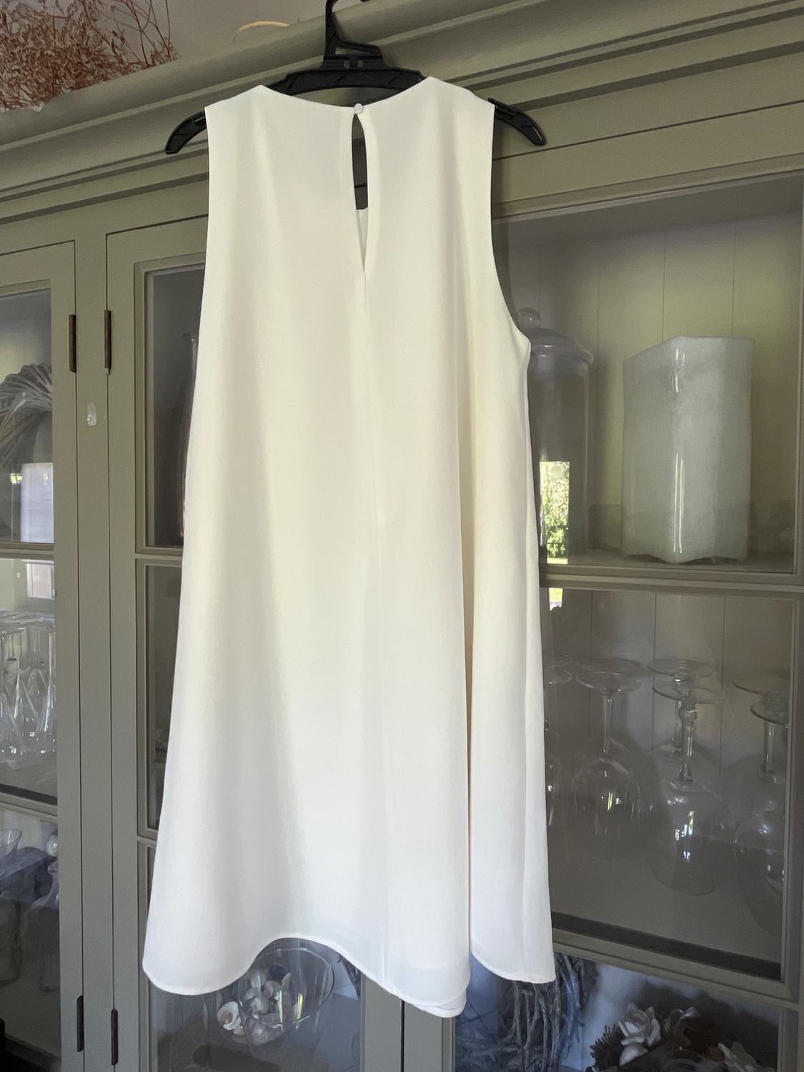FLOWING DRESS - Image 2