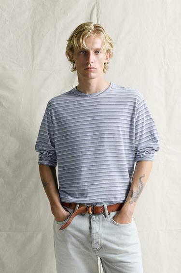 LIGHTWEIGHT STRIPED JACQUARD T-SHIRT - Stripes by Zara