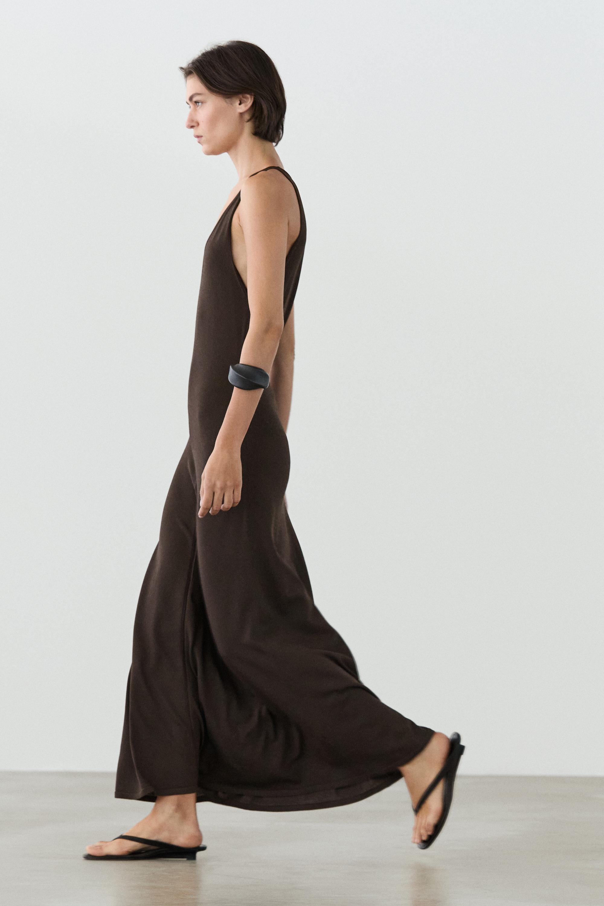 Robe midi fluide col en V