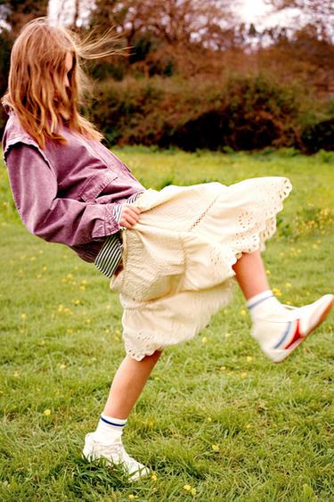 LONG PANELLED SCHIFFLI SKIRT - Butter by Zara